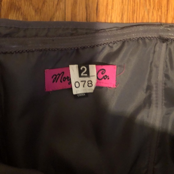 Dress - Picture 2 of 2